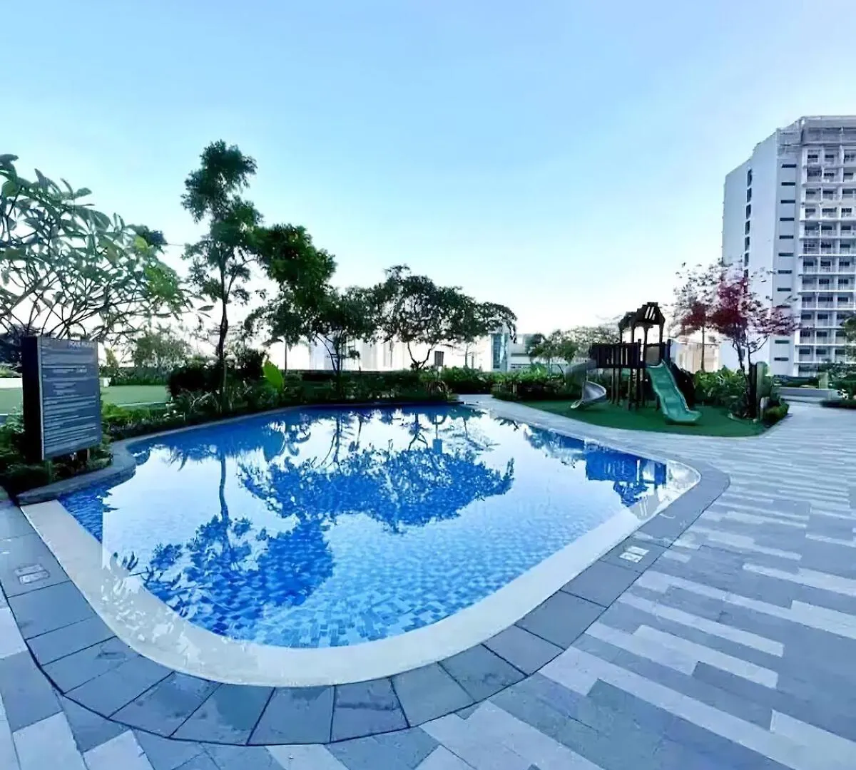Apartment Stylish 2Br At Air Residences In Makati City Manila